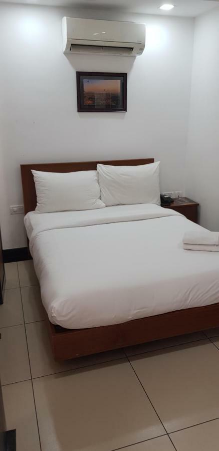 Pgs Inn Kochi Exteriér fotografie